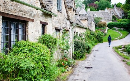 traditional cotswold cottages in england, uk. bibury is a village and civil parish in gloucestershire, england