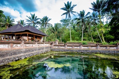 tirta empul temple. bali, indonesia.