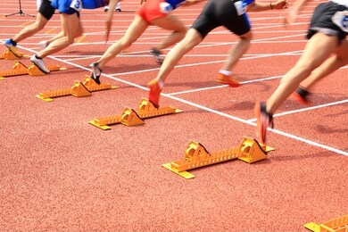 sports meeting, the athlete sprint start