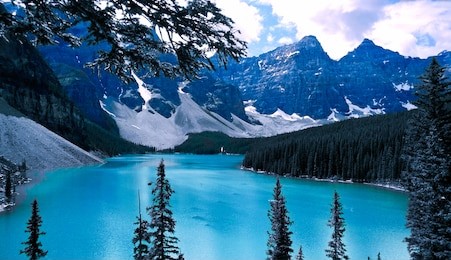 lake moraine banff canada alberta