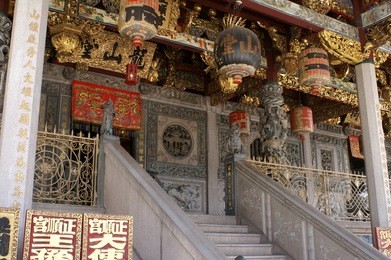 an old chinese temple, named khoo kongsi leong san tong located in penang, malaysia. the temple has been more than 100 years