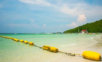 ta waen beach of koh larn from pattaya chonburi thailand