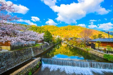 togetsukyo bridge in arashiyama kyoto japan