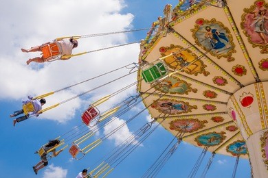 swing seat exciting amusement ride