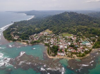 曼萨尼约 未触及 棕榈 天线 风景名胜区 美国 好看 加勒比海 查看 科斯塔 节假日 鸟 海岸线 树 水 无人机 椰子 海岸 沙子 海洋 旅游 植被 利蒙 风景 海 夏季 波浪 岩石 波多黎各 中央 蓬塔 假期 异国情调 公园 里加 自然 岸边 热带 海滨 热带地区 海滩 桑迪 旅行 野性 景观 塔拉曼卡