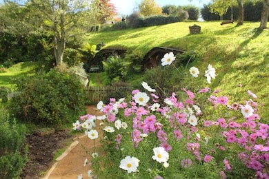 landscape in hobbiton, new zealand