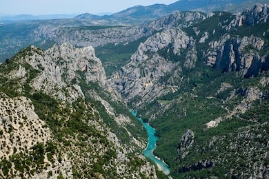 gorges du verdon, beautiful canyon in the alpes de haute provence, france europe