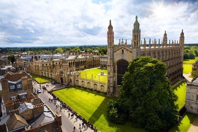cambridge university and kings college chapel