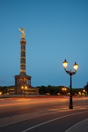 siegessaule  (berlin victory column) in the evening, copy space