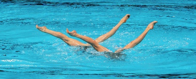 synchronised swimming