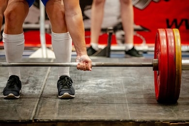 deadlift powerlifting competition powerlifter to perform attempt