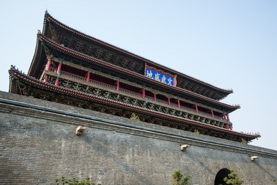 drum tower in xi'an of china