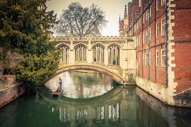 the bridge of sigh at saint john's college, cambridge