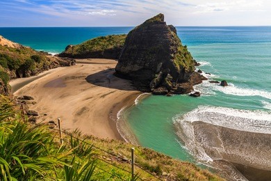 piha beach on the west coast of the north island, auckland, new zealand