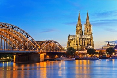cologne dom and city skyline at night, cologne, germany