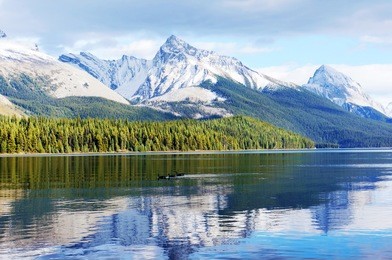 maligne lake, jasper national park, canada