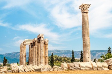 the temple of olympian zeus in athens