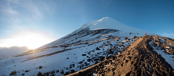 panoramic of the pico de orizaba, also known as citlaltépetl is the highest mountain in mexico and the third highest in north america, home to the largest glacier in mexico - near of iztaccihuatl.