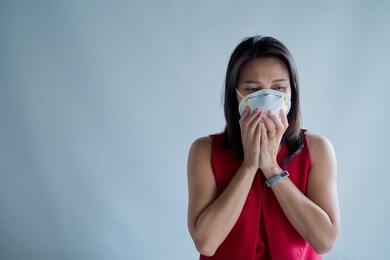 hygienic mask, woman wear dust mask
