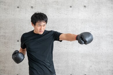 the man who does boxing by sports gym