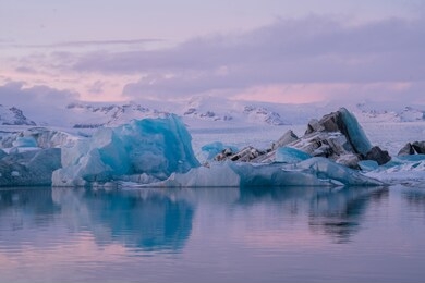 amazing landscapes and huge glaciers in the jokulsarlon glacier lagoon (glacial river lagoon) in the east iceland