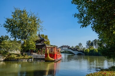 beautiful and tranquil chinese jiangnan water village