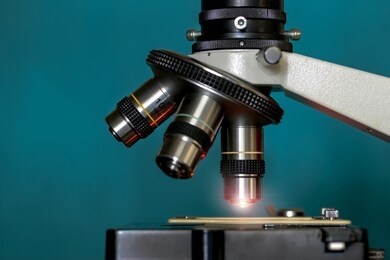 microscope close with green background