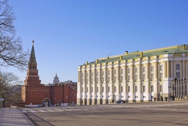 the grand kremlin palace and borovitskaya tower of moscow kremlin, russia