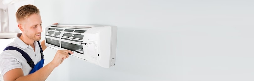 air conditioner maintenance service by ac technician