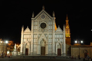 basilica di santa croce at night