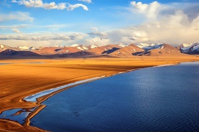 lake namtso. the lake namtso is one of the highest lake in the world, lake surface altitude is 4718m. the mountain of picture is nyainqentanglha range.