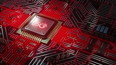 5g network processor 3d rendering, computer mother board chip with 5g logo and glowing circuit background, central computer processors cpu, 5g technology concept. 