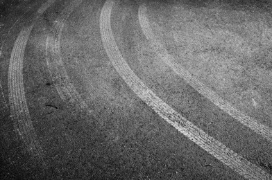 traces
