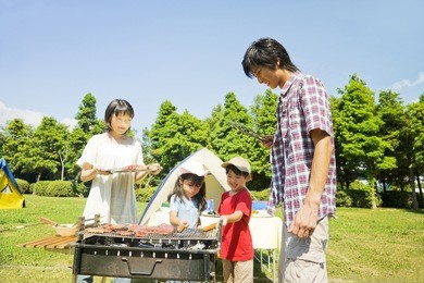 japanese couple enjoying a barbecue