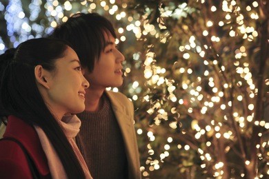 japanese couple in christmas