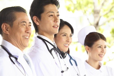 japanese nurses and doctors forgo the patient