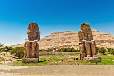 colossi of memnon, valley of kings, luxor, egypt
