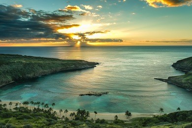 sunrise over hanauma bay on oahu, hawaii