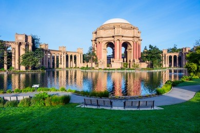 palace of fine arts in san francisco 