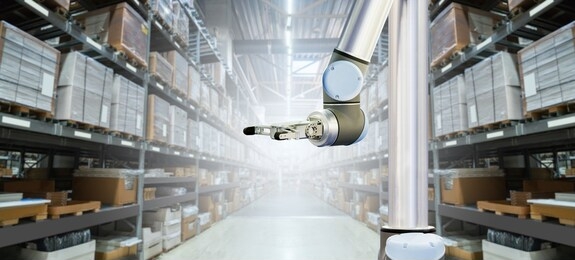 robot arm works in an automatic warehouse
