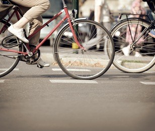 bike(s) in traffic