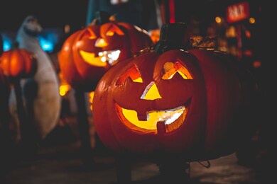 scary jack o lantern halloween pumpkin.