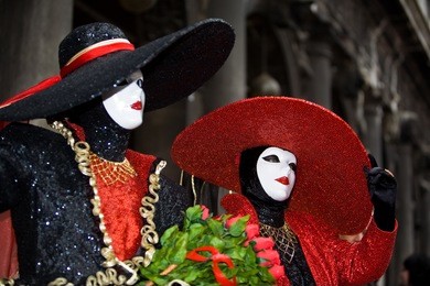 red and black costume at the venice carnival