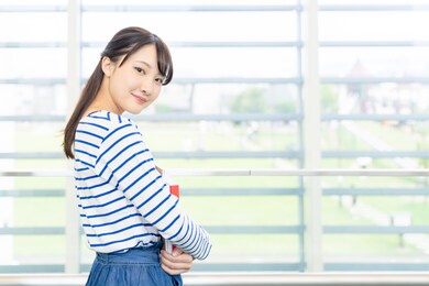 asian female student in school building.