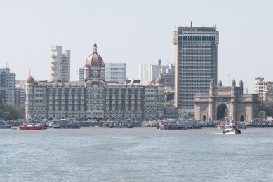 taj mahal palace hotel and monument the gateway of india