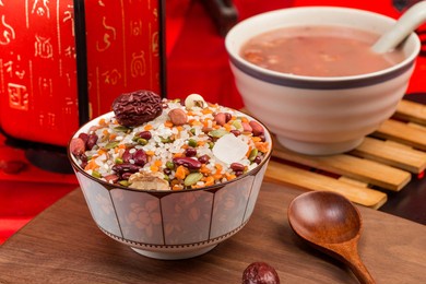 on laba festival, people have the tradition of making laba porridge（translation:blessing）