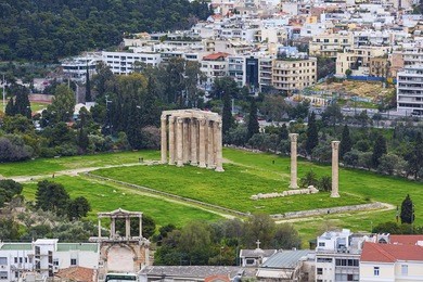 the ancient temple of olympian zeus in athens, greece 