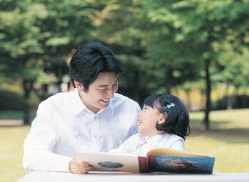 the image of family in korea,asia