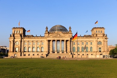 the reichstag building in berlin: german parliament 
