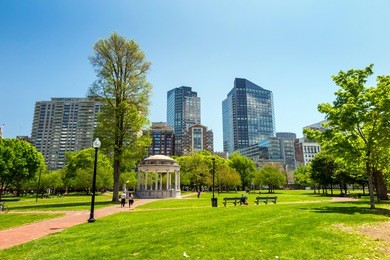 boston public garden in massachusetts - usa.